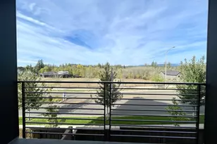 3865 NW 65th Ave, Camas, WA 98607 - Photo 9