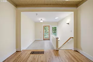 3419 SW Dosch Rd, Portland, OR 97239 - Photo 9