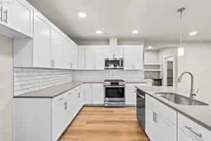 2668 Cascara Dr, Eugene, OR 97403 - Photo 5