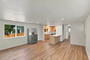 2353 Brussells St, North Bend, OR 97459 - Photo 7