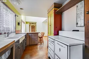446 NE Ivy St, Portland, OR 97212 - Photo 25