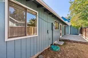 1108 9th St, Hood River, OR 97031 - Photo 41