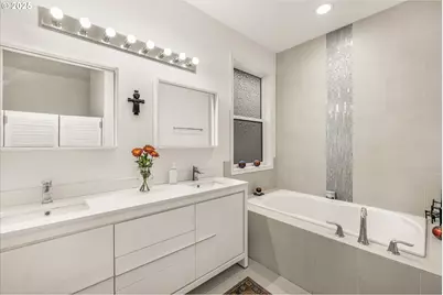 15092 SE Diamond Dr, Clackamas, OR 97015 - Photo 33