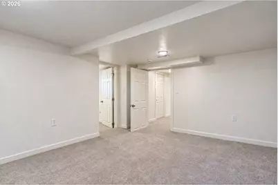 4225 NE Simpson St, Portland, OR 97218 - Photo 25