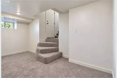 4225 NE Simpson St, Portland, OR 97218 - Photo 23
