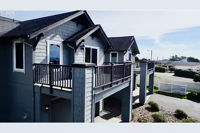 1251 Moore St #A, Brookings, OR 97415 - Photo 9