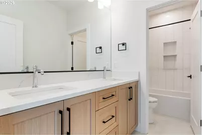 8014 SW Spruce St, Portland, OR 97223 - Photo 33