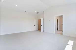 8014 SW Spruce St, Portland, OR 97223 - Photo 25