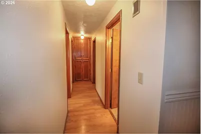 731 NW Baker Creek Rd, McMinnville, OR 97128 - Photo 13