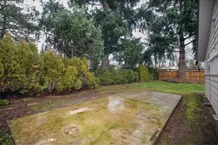 731 NW Baker Creek Rd, McMinnville, OR 97128 - Photo 37