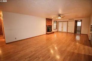 731 NW Baker Creek Rd, McMinnville, OR 97128 - Photo 11