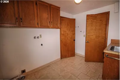 731 NW Baker Creek Rd, McMinnville, OR 97128 - Photo 25