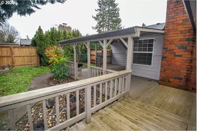 731 NW Baker Creek Rd, McMinnville, OR 97128 - Photo 31