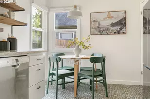 1815 NE Junior St, Portland, OR 97211 - Photo 13