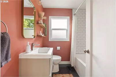 1815 NE Junior St, Portland, OR 97211 - Photo 21