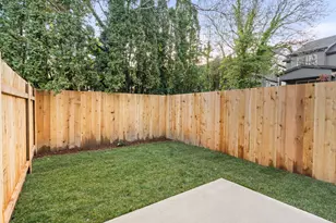 4526 SW Garden Home Rd, Portland, OR 97219 - Photo 9