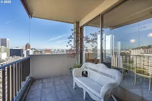 2221 SW 1st Ave, Portland, OR 97201 - Photo 19