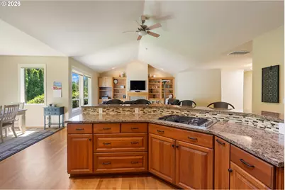 15670 SE Wills Way, Milwaukie, OR 97267 - Photo 17
