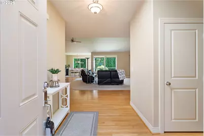 15670 SE Wills Way, Milwaukie, OR 97267 - Photo 5