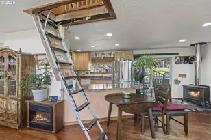 889 H Ave, Powers, OR 97466 - Photo 15