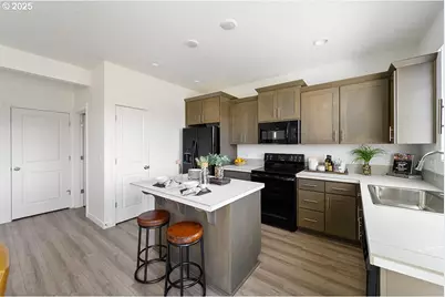 1016 NE Alderwood Dr, Estacada, OR 97023 - Photo 7