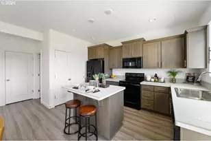 1016 NE Alderwood Dr, Estacada, OR 97023 - Photo 7