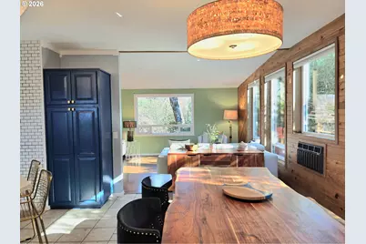 417 SE Roberts Ave, Gresham, OR 97080 - Photo 9