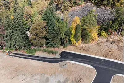 Poplar Dr #2, Bingen, WA 98605 - Photo 17
