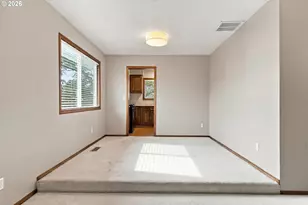 9070 SE Lynn Ln, Happy Valley, OR 97086 - Photo 15