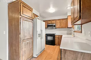 9070 SE Lynn Ln, Happy Valley, OR 97086 - Photo 19