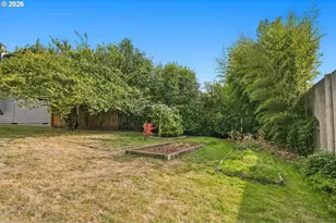 9070 SE Lynn Ln, Happy Valley, OR 97086 - Photo 35
