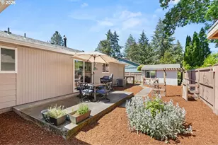 1385 River Bend Rd, Salem, OR 97304 - Photo 39