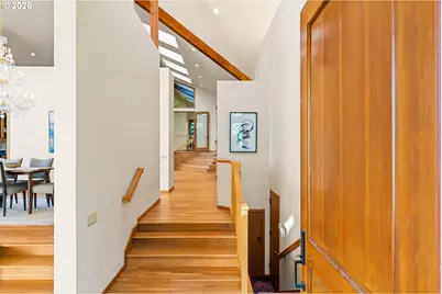 4035 SW Westdale Dr, Portland, OR 97221 - Photo 3