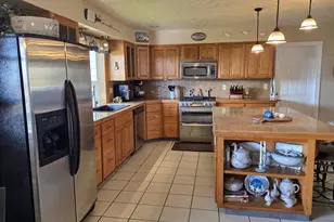 814 Paradise Ln, Brookings, OR 97415 - Photo 11