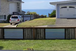 814 Paradise Ln, Brookings, OR 97415 - Photo 31