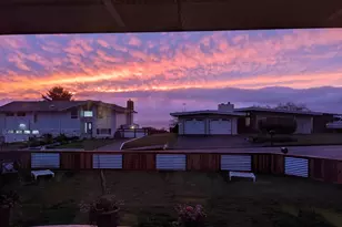 814 Paradise Ln, Brookings, OR 97415 - Photo 9