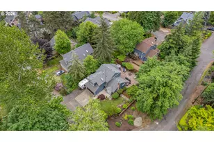 3842 SW Coronado St, Portland, OR 97219 - Photo 5