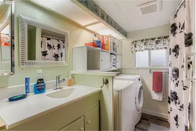 2681 SE River Rd, Hillsboro, OR 97123 - Photo 19