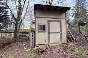 206 SW 4th St, Troutdale, OR 97060 - Photo 21