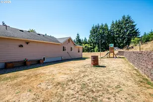 2210 Coal Creek Rd, Longview, WA 98632 - Photo 17
