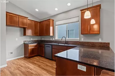 6068 NE Tuscan Loop, Albany, OR 97321 - Photo 11