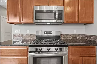 6068 NE Tuscan Loop, Albany, OR 97321 - Photo 15