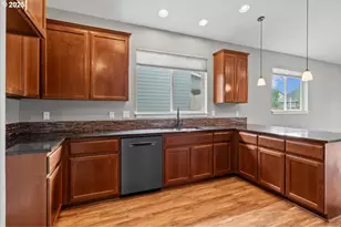 6068 NE Tuscan Loop, Albany, OR 97321 - Photo 9