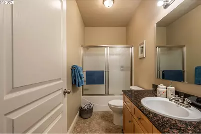 1930 Roosevelt St, North Bend, OR 97459 - Photo 31