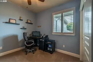 1930 Roosevelt St, North Bend, OR 97459 - Photo 27