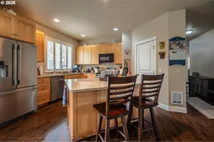 1930 Roosevelt St, North Bend, OR 97459 - Photo 19