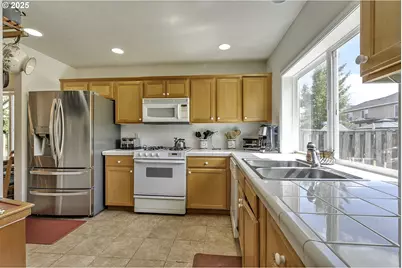 41710 NW Oak Way, Banks, OR 97106 - Photo 9