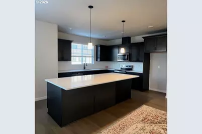 3310 SE Brookwood Ave, Hillsboro, OR 97123 - Photo 3