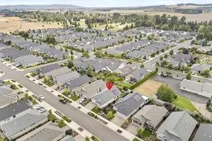 2061 SE Academy St, Dallas, OR 97338 - Photo 33