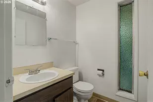 911 W 29th St, Vancouver, WA 98660 - Photo 13
